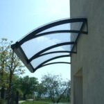 Pergola con struttura in metallo e lexan