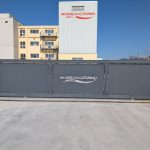 Cancello scorrevole di grandi dimensioni